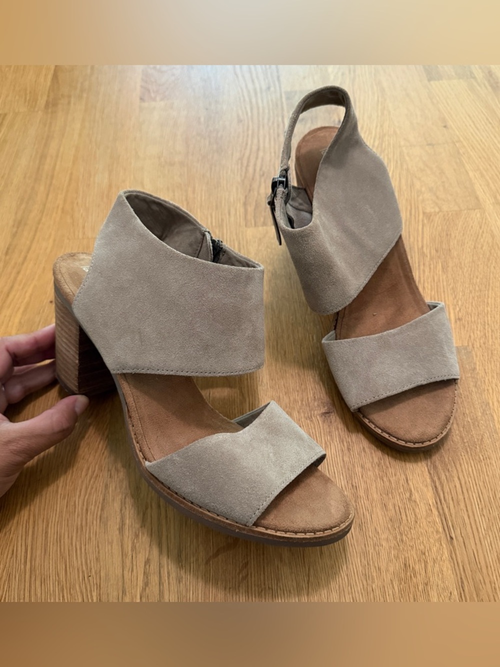 Toms 8.5 Majorca Taupe Cut Out Heeled Leather Sandals
